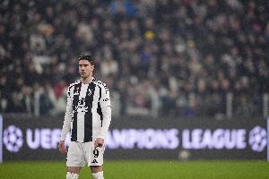 佩杜拉：阿莱格里与弗拉霍维奇进行更多接触，球员必须降薪