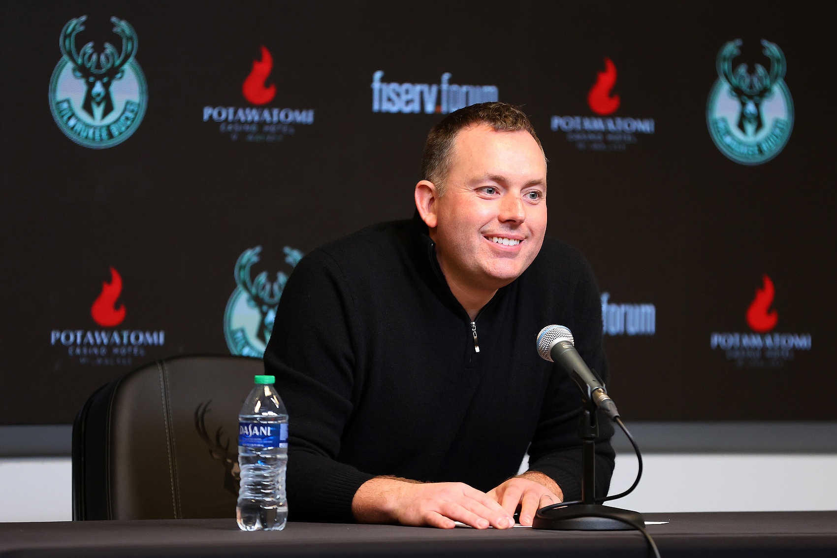 🚨给我严查！米西奇放弃610万 助雄鹿挖特纳+白菜价回收自家人